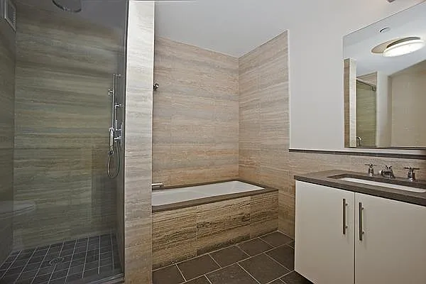 Rented by Platinum Properties | media 34