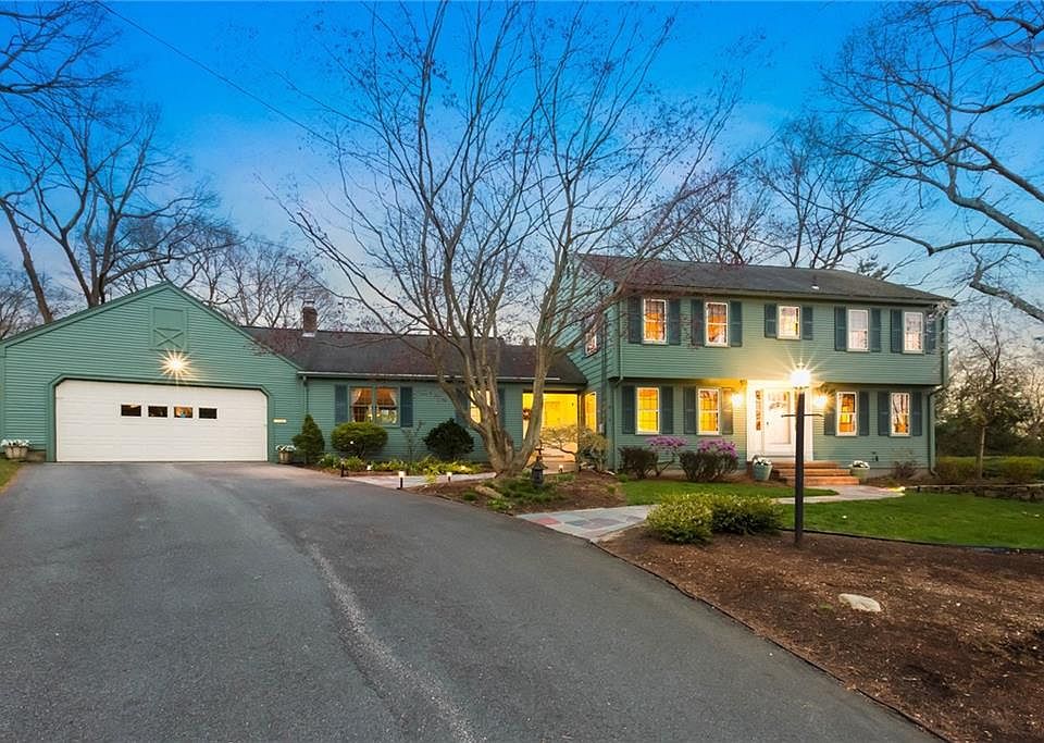 1st image of 20 Old Lyme Dr