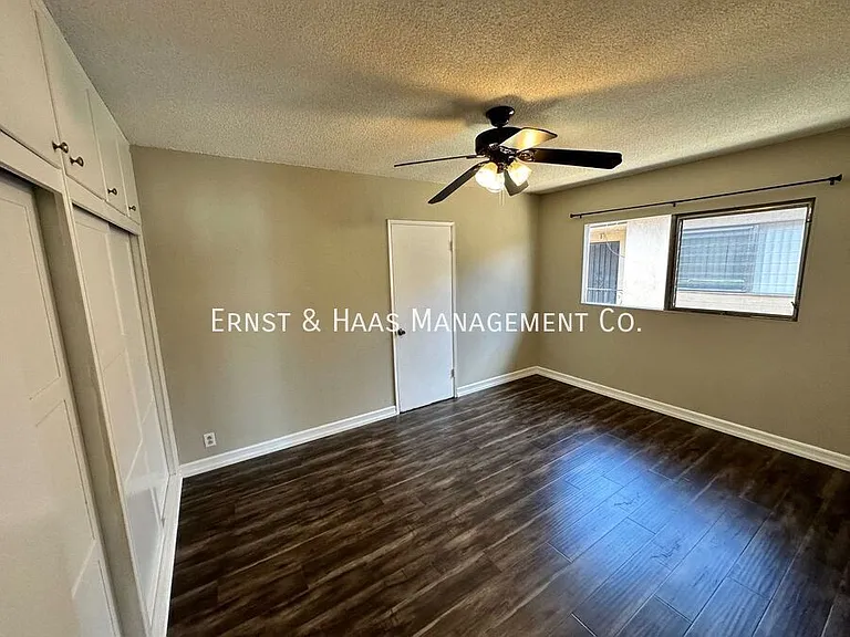 1325 E 7th St #6 — Photo 5