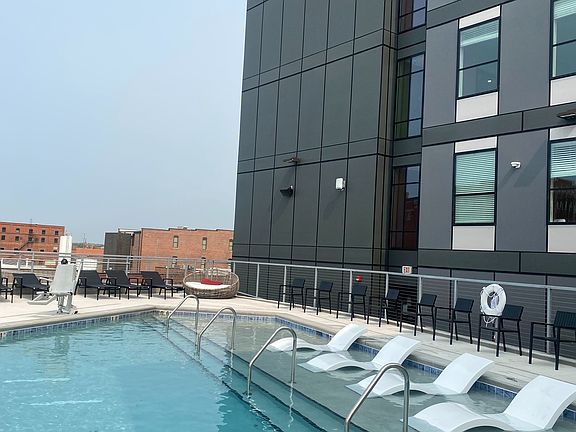 5th image of 921 M St #17687066