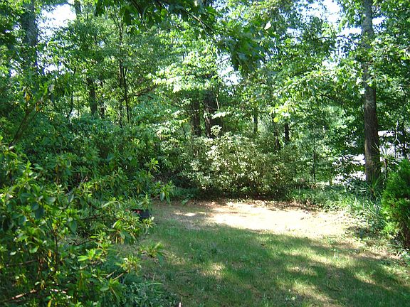 3rd image of 2856 Creekwood Dr