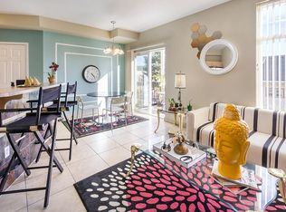 6101 SE 93rd Ave APT 206, Portland, OR 97266