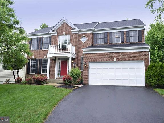 4th image of 42763 Hollowind Ct