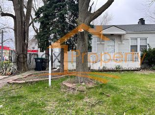 24085 Thomas Ct, Taylor, MI 48180