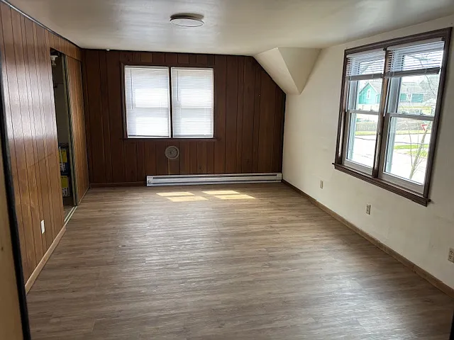 810 S Algoma St #B — Photo 3