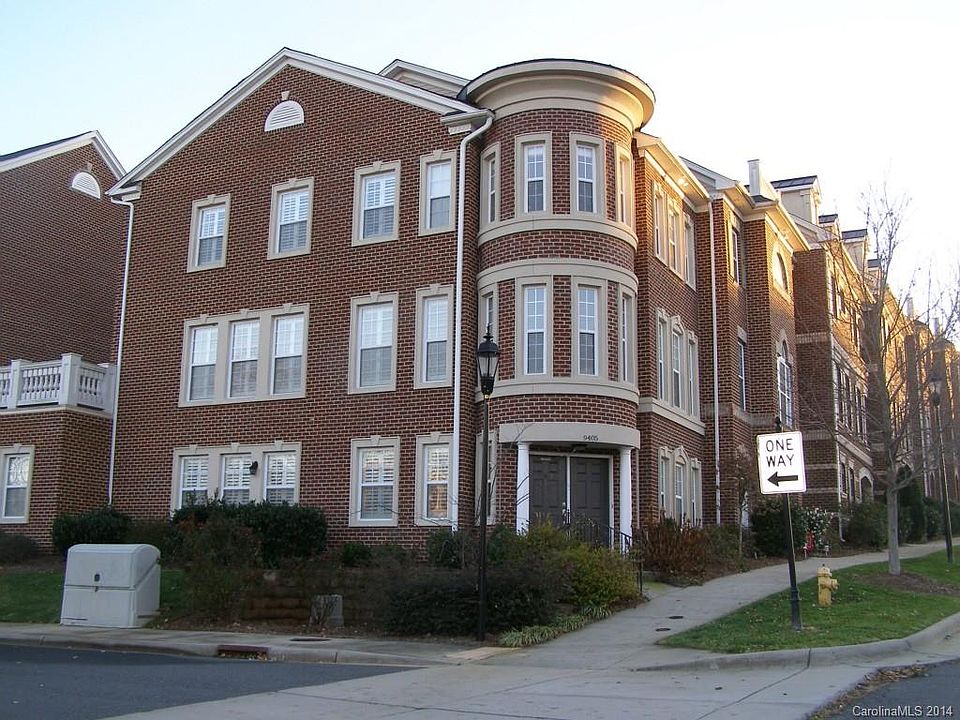 1st image of 9405 Kings Parade Blvd #6