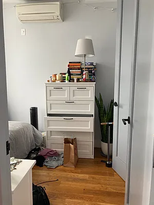 Rented by Greenrock Management | media 9