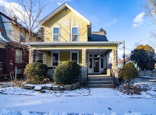 24 Elizabeth St, Newark, OH 43055