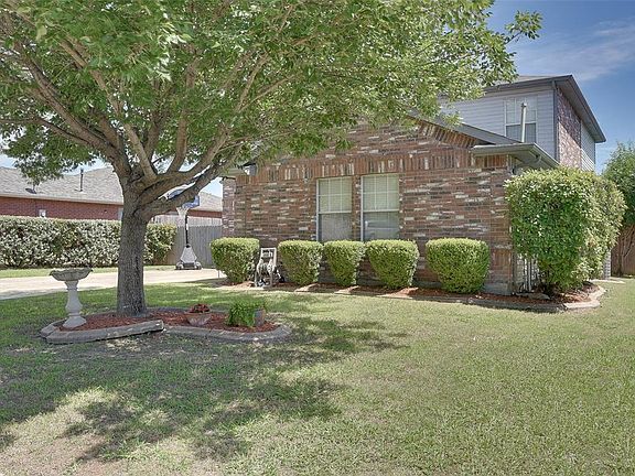 4th image of 3404 Ashwood Ln