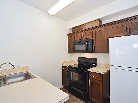 2nd image of 16280 SW 113th Ave APT 103