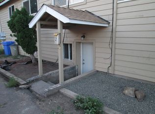 754 N 10th St APT 2, Klamath Falls, OR 97601