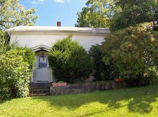 82 S Main St, Coventry, RI 02816