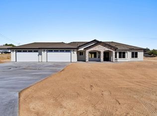 17113 Karen Rd, Madera, CA 93636
