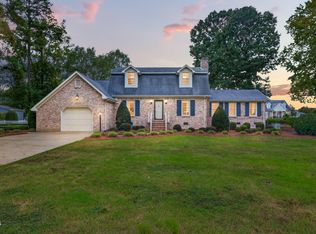 1003 W Pope St, Dunn, NC 28334