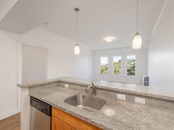 5th image of 575 Pierce St APT 503