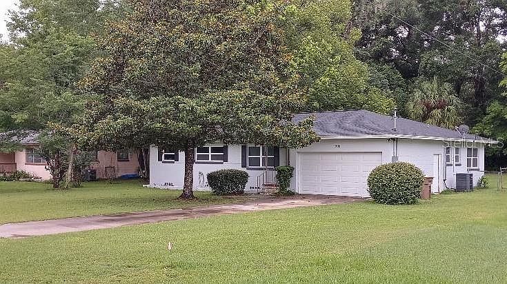 1st image of 908 NE 40th Ave