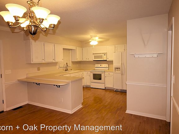 4th image of 6101 Summerfield Dr