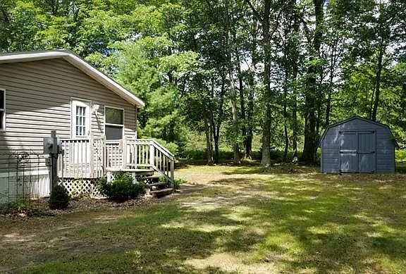 2nd image of 576 W Airpark Dr
