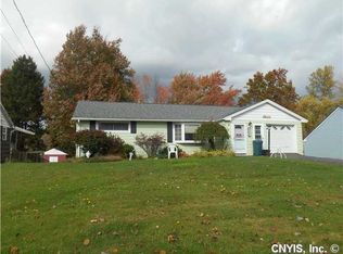 5447 Bear Rd, North Syracuse, NY 13212