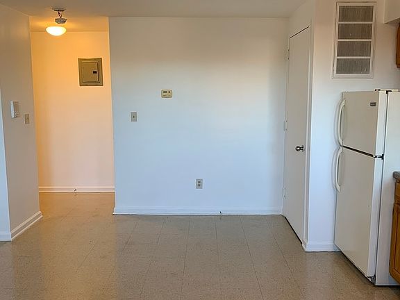 2nd image of 1665 Bedford Ave #3D