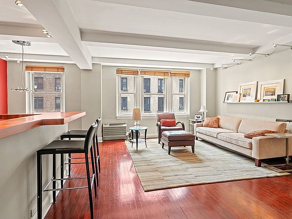 2nd image of 155 E 49th St #8B