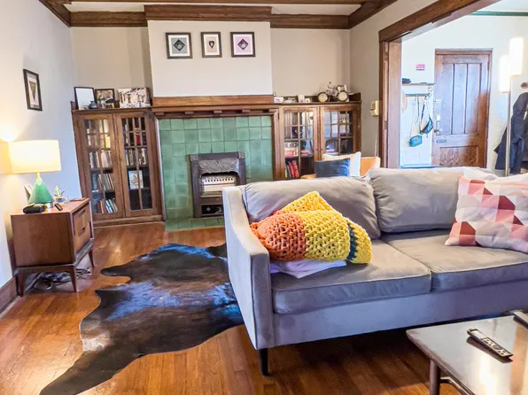 623 Whitney Ave APT 6, Pittsburgh, PA 15221