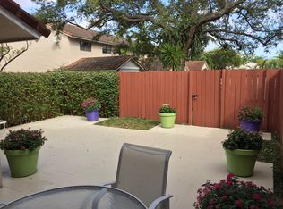 9109 SW 113 Place Cir W, Miami, FL 33176