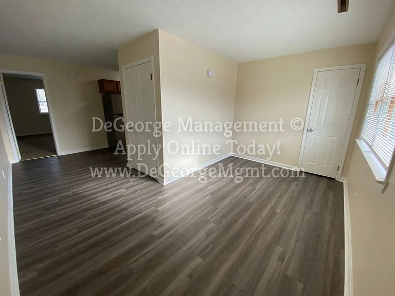 Burdick Estates Apartments — Photo 34