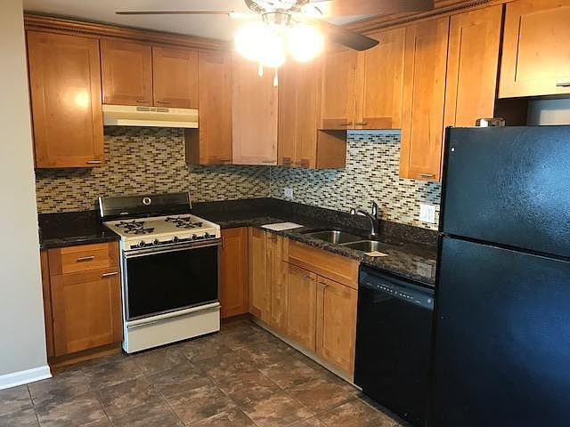 1st image of 8504 45th Pl APT 1C