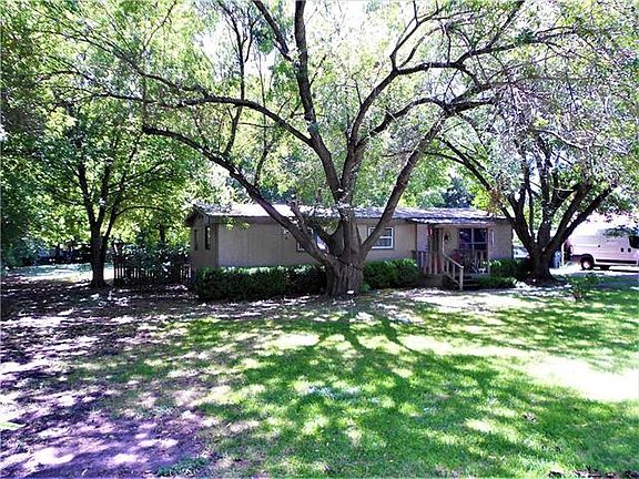 2nd image of 13806 Dewberry Dr