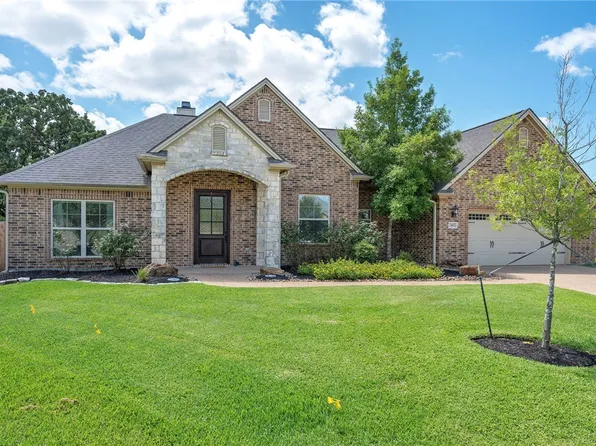 2402 Palm Ct, College Station, TX 77845