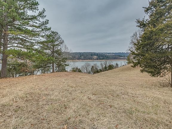 5th image of 16157 Sigmon Ln