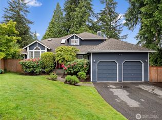8221 122nd Ave NE, Kirkland, WA 98033
