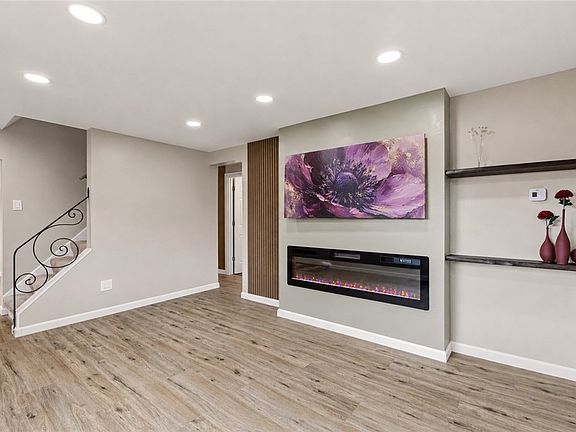 4th image of 1252 Brinton Rd
