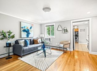14 Monument St APT 3, Charlestown, MA 02129