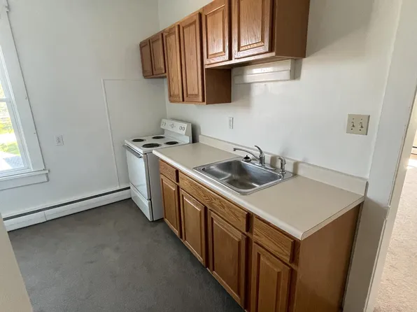 429 Oakland Ave #2, Greensburg, PA 15601