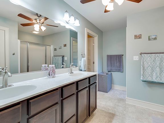 2nd image of 17149 Camellia Dr
