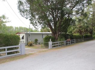 2260 N York Rd, Crystal River, FL 34429