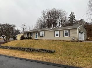 33 Highland Ave, Ansonia, CT 06401