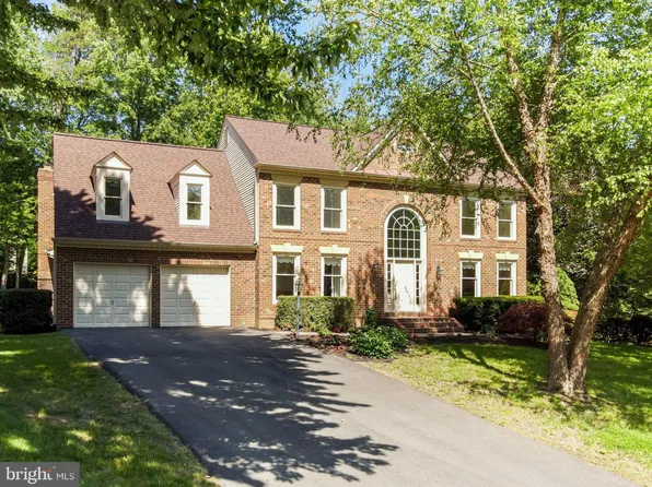 12313 Leith Ct, Woodbridge, VA 22192