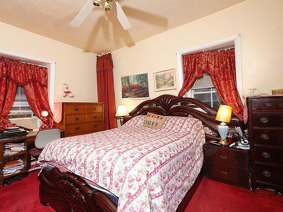 5th image of 56 Mount Vernon St