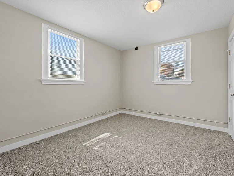 501 Ann St — Photo 11