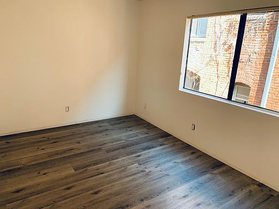 5th image of 724 S Berendo St APT 3D