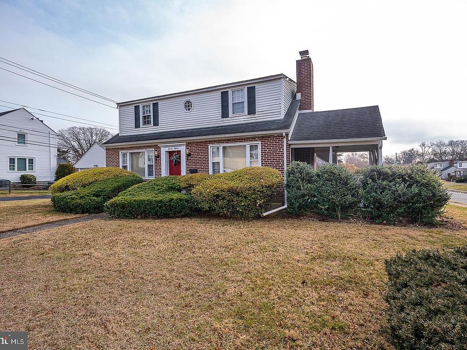 1115 Concord Ave — photo 2