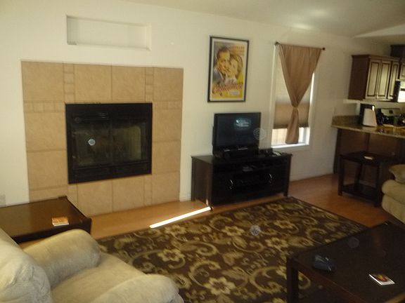 4th image of 932 Blossom Hill Dr
