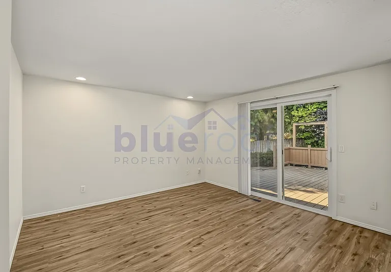 13920 SW Tennessee Ln — Photo 14