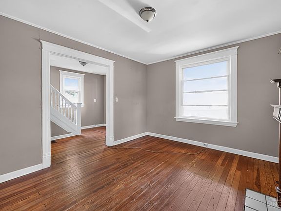 5th image of 4313 Whetsel Ave