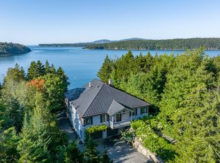 63 Island View Dr, Gouldsboro, ME 04607