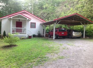 400 Gonce Dr, Mills River, NC 28759