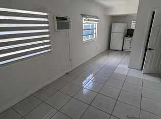 1652 NW 1st St #4-A, Miami, FL 33125